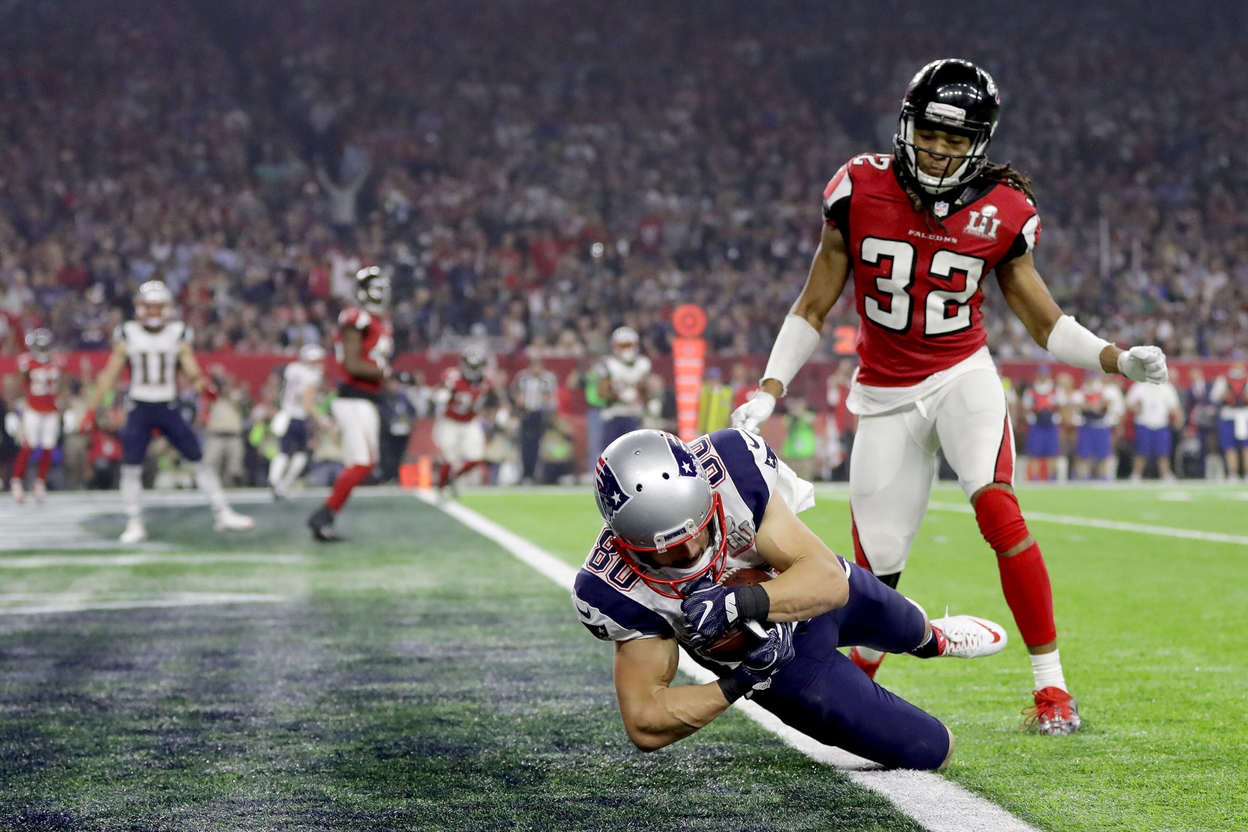 How to watch Patriots vs Falcons: Time, TV, Live Stream ...
