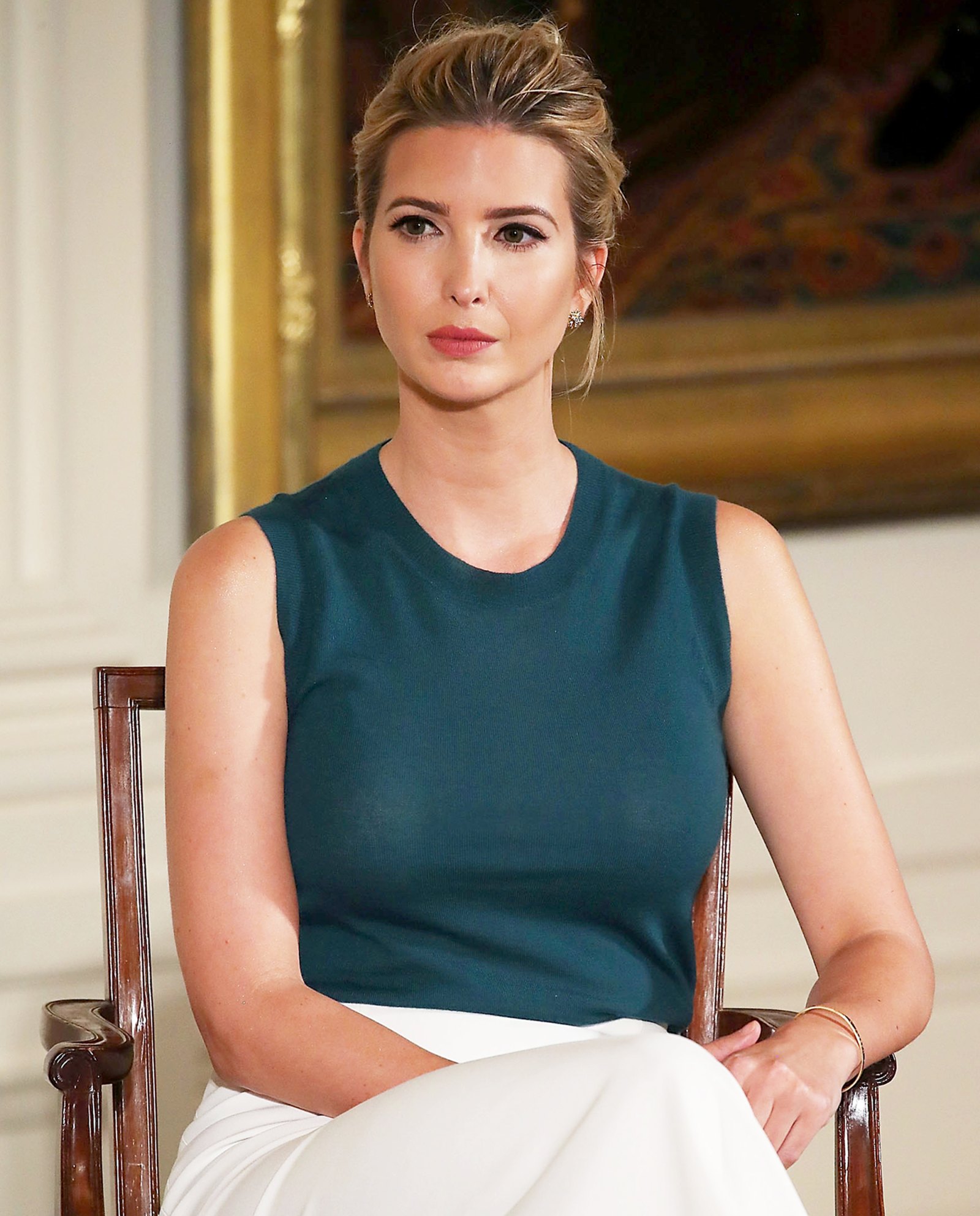 Ivanka Trump Supports Halt to Obamas Equal Pay Initiative